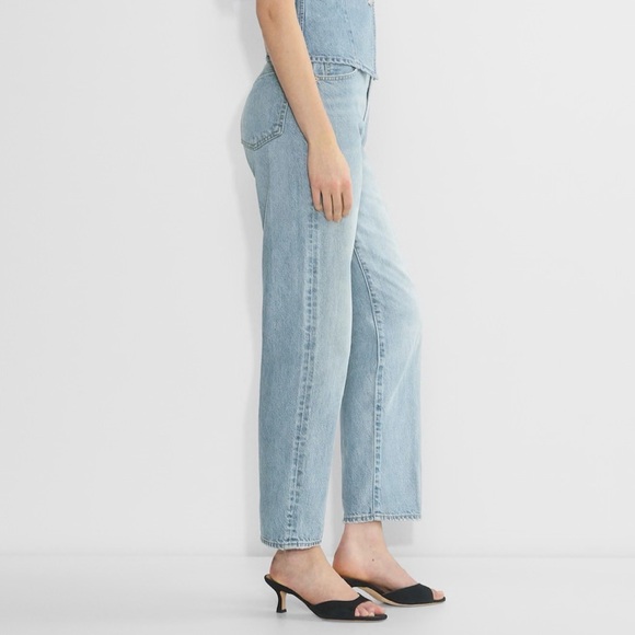 Aritzia Denim Forum The 90s So Soft Hi Rise Baggy jeans Size 25inches Inseam 29 - Picture 13 of 14